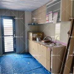 コンテナハウス、スーパーハウス、大型ユニットハウス、別荘、戸建て、オーダーメイド、トイレ風呂階段付き、ペアガラス張り、シャッタあり、倉庫、仮説住宅 の画像