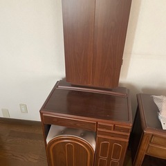 ドレッサー