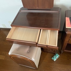 ドレッサーの画像