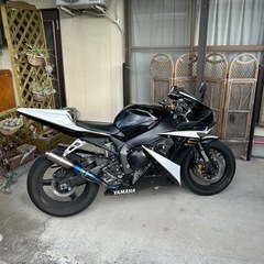 yzf-r1   ヤマハ　速い　スーパースポーツ
