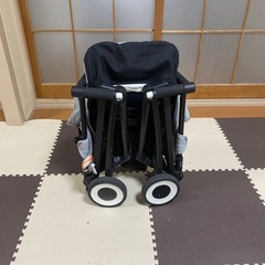 サイベックスのベビーカーとレインカバーの画像