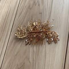 ウェディングヘアアクセサリー&ピアス3点セットの画像