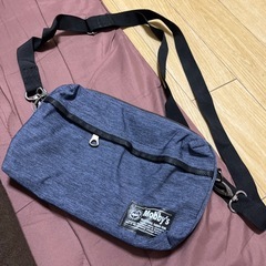 ショルダーバッグ