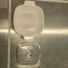 0527-294 ガラス食器 パイロセラム　耐熱容器　欠けありの画像