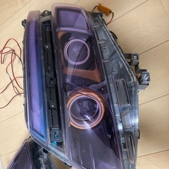 ヴォクシー80系前期　加工ヘッドライトの画像