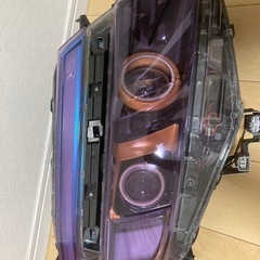 ヴォクシー80系前期　加工ヘッドライトの画像
