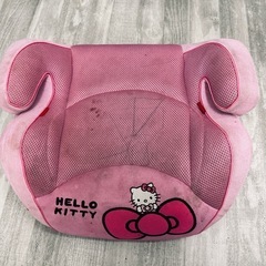 ハローキティ　チャイルドシート