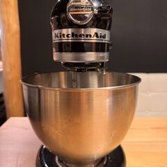 【定価9万円を半額でお譲りします！】KitchenAid スタンドミキサーの画像