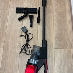 TOSHIBA　コードレス掃除機