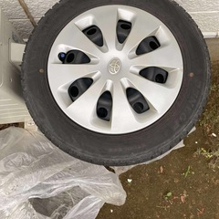 タイヤ　ホイールセット　トヨタアクア
