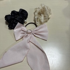 シュシュ　髪ゴム