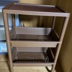 収納棚キャスター付き　1ヶ月のみ使用