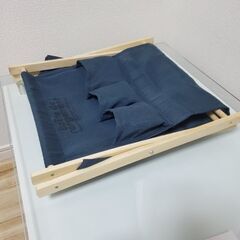 【値下げ】折りたたみ式マガジンラック ネイビー 布製収納ラック コンパクト収納可 美品の画像