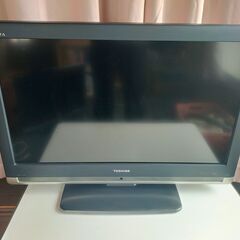 液晶テレビ2 東芝 REGZA 32V型