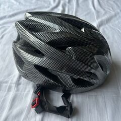 自転車　ヘルメット　大人用　超軽量　通気性　GKHLM001　Lサイズ　56-61の画像