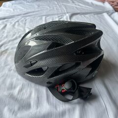 自転車　ヘルメット　大人用　超軽量　通気性　GKHLM001　L...