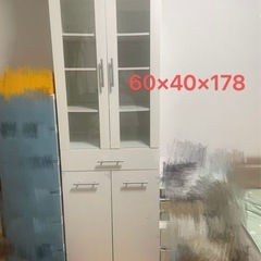 食器棚譲ります
