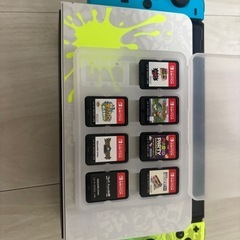 Nintendo Switch Splatoon3とカセット7つ