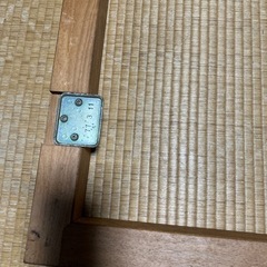 DIYに！ガッシリした木の枠の画像
