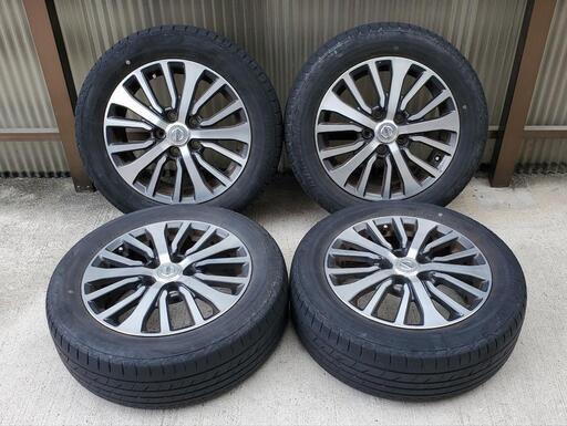 日産 C26 セレナ ハイウェイスター 純正 195/60R16