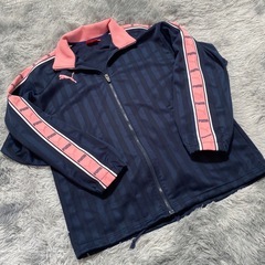 プージャ PUMA 大人気 ピンク上下 レア物の画像