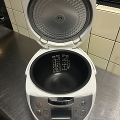 Toshiba IH 炊飯器(5.5合)の画像