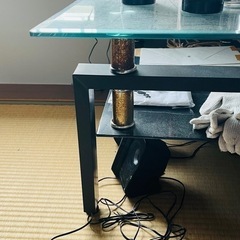 ガラステーブル300y
