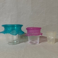 【美品】IKEA イケア★ナプキンホルダー& ぺ－パーナプキン★シリコンキャップ３点の画像