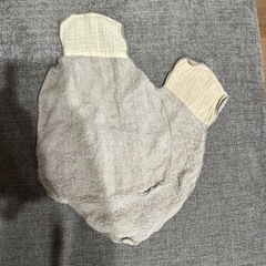 スリーコインズ　汗とりパッド