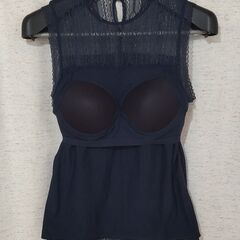 【used】　レース　ノースリーブ シャツ　ブラトップ付　紺　M～L サイズの画像