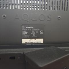 シャープ　AQUOS　52インチ　デジタルハイビジョンの画像