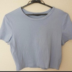 ZARA クロップド丈Tシャツ レディースの画像
