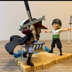 ワンピース 戦闘シーン フィギュア 約10cmの画像