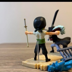 ワンピース 戦闘シーン フィギュア 約10cmの画像
