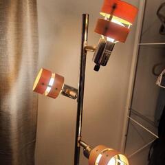 ニトリ　フロアライト　照明器具　ライトの画像