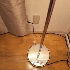 ニトリ　フロアライト　照明器具　ライトの画像