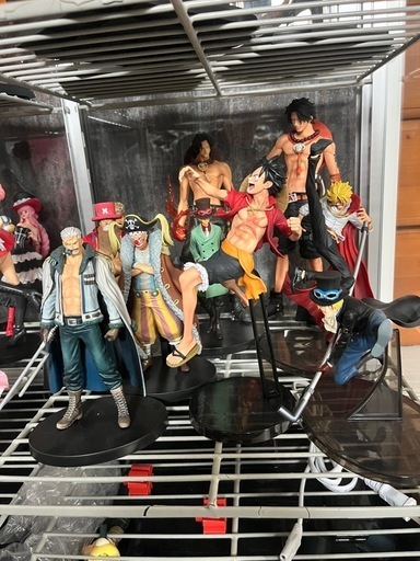 ワンピース　フィギュア　値段相談