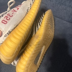 アディダス　adidas イージーブーストの画像