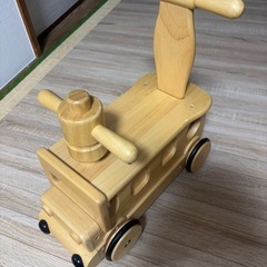 
木の車 の画像