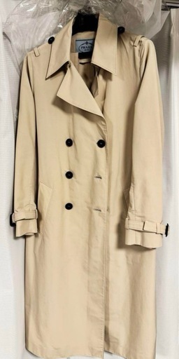 PRADA トレンチコート38  着用数回
クリーニング済　値下げなし