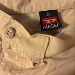 ほぼ未使用dieselベージュ短パンsの画像