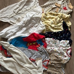 男の子赤ちゃんまとめ売りの画像