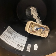 IKEA ペンダントライト　スクルプ　SKURUP 電球付き の画像