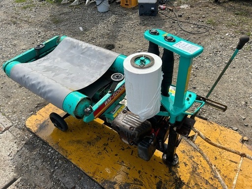 タカキタ ラッピングマシーン 牧草ロール機 ワラ梱包機 ミニラップ