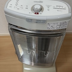 ERFT11SS-W 赤外線暖房　ヒーター　ダイキンの画像