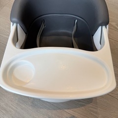 インジェニュイティ Ingenuity 離乳食　椅子