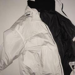 Bershka (ベルシュカ) ホワイト フーデッド パデッドジャケット (メンズ)の画像