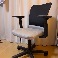 ニトリ　椅子　販売します。