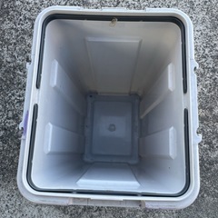 ゴミ箱　蓋無しの画像