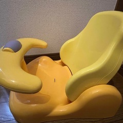 アップリカ はじめてのお風呂から使えるバスチェア